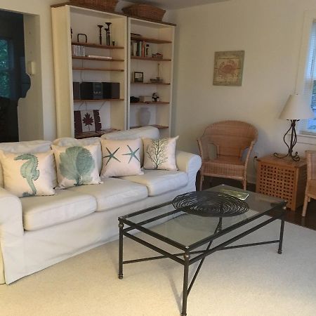 Mahone Bay Beach House エクステリア 写真