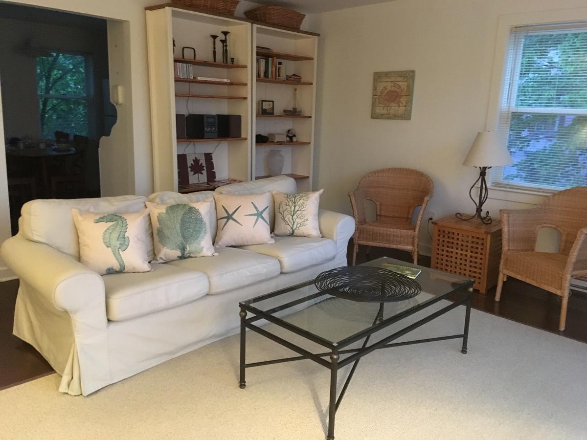 Mahone Bay Beach House エクステリア 写真